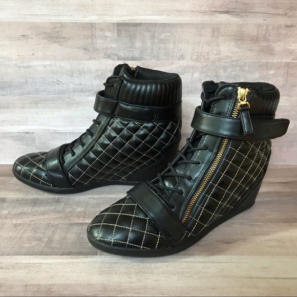 clarks trace drift